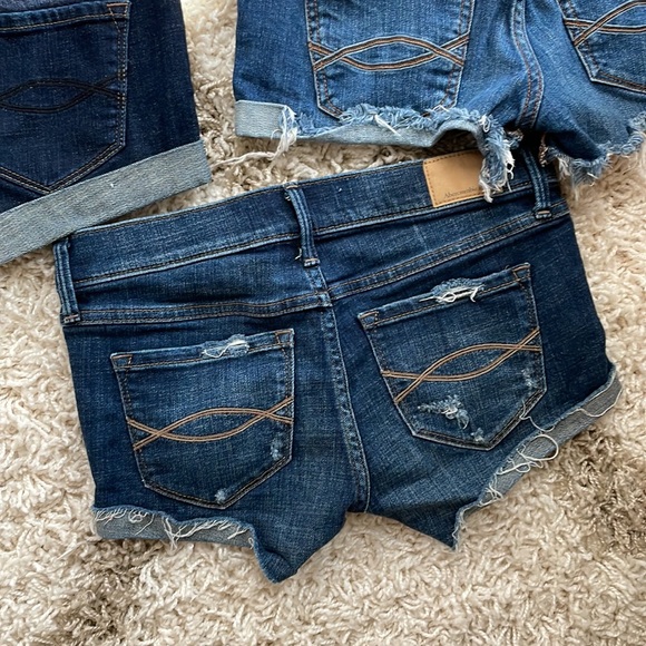 A&f size 2 shorts three pair jean stretchy shorts - Picture 3 of 6